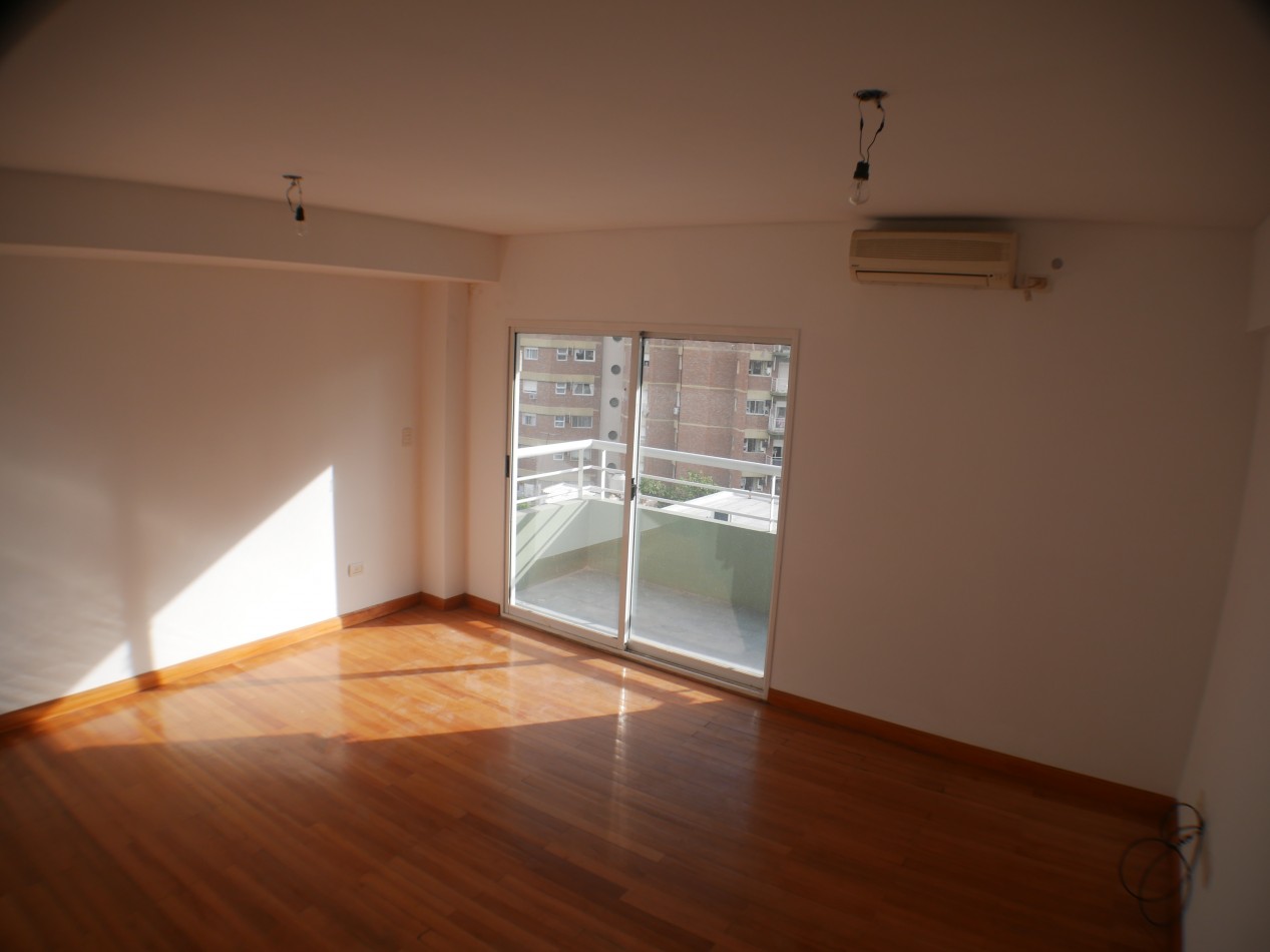 BELGRANO 2 AMBIENTES CON BALCON 